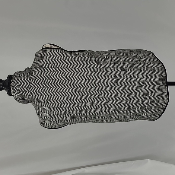 {wishlist} Zip up Vest black and white - Picture 3 of 5
